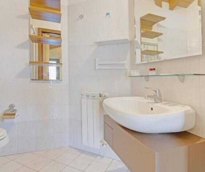 בית מלון כפרי Grotto Bagat