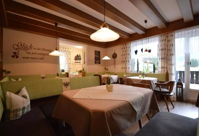 هتل Haus Margret