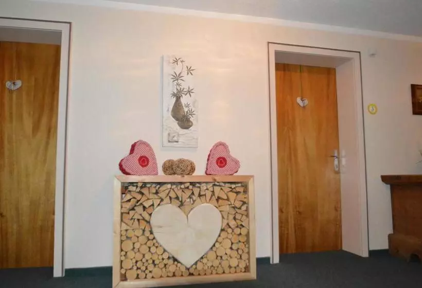 هتل Haus Margret