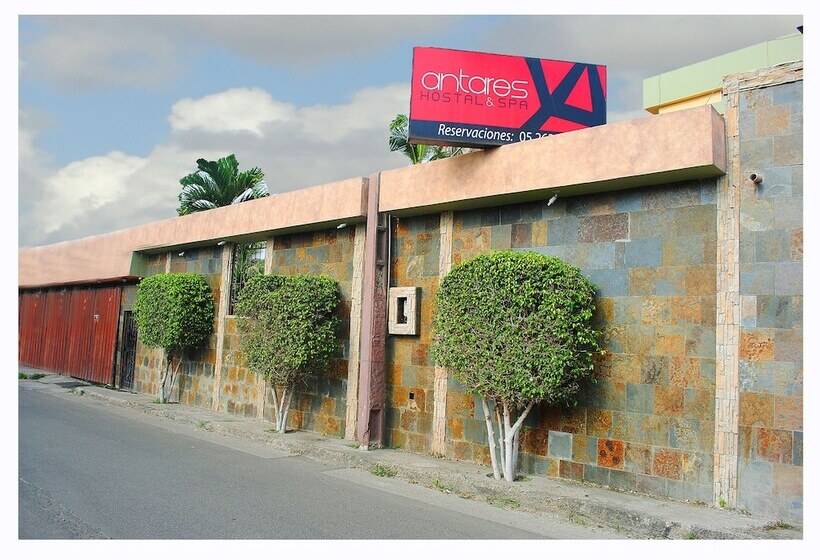 Hotel Hostal Antares