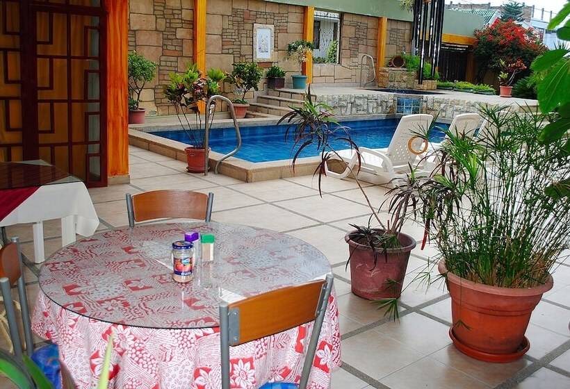 Hotel Hostal Antares