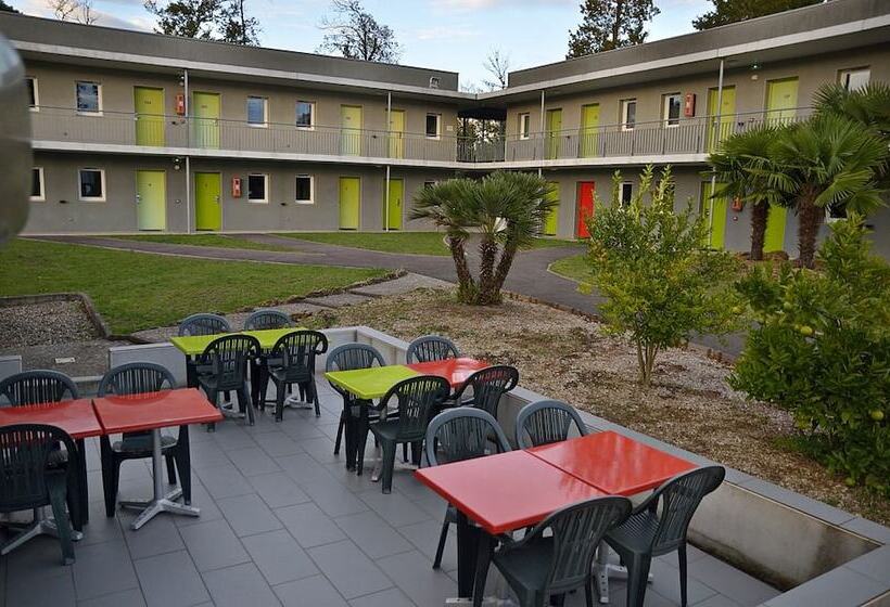 فندق Hôtel Ecochic   Mont De Marsan   Grand Moun