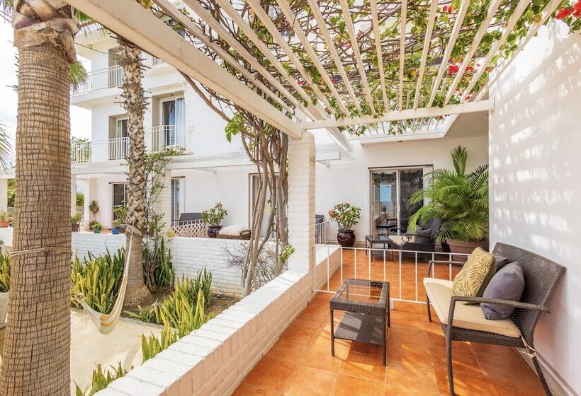 هتل Mariamar Suites