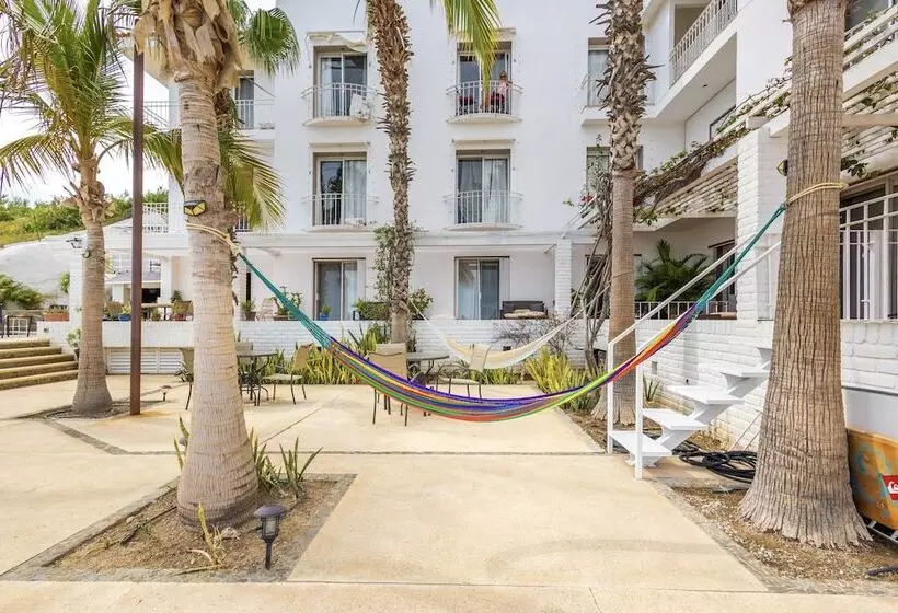 ホテル Mariamar Suites