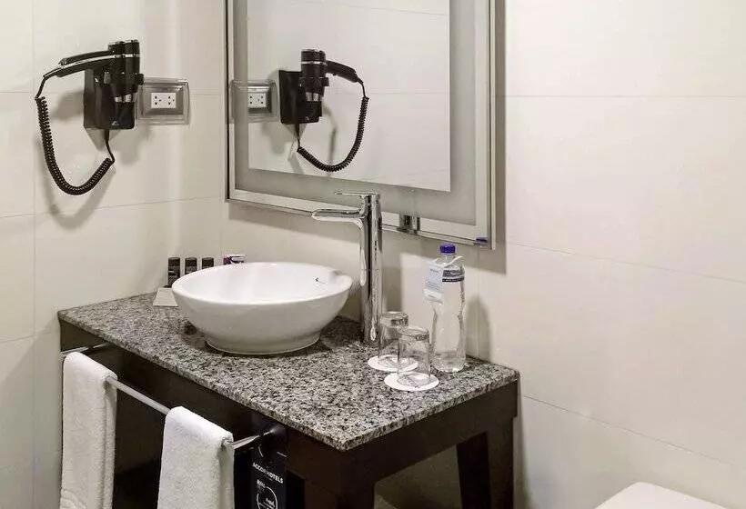 هتل Mercure Ariosto Lima