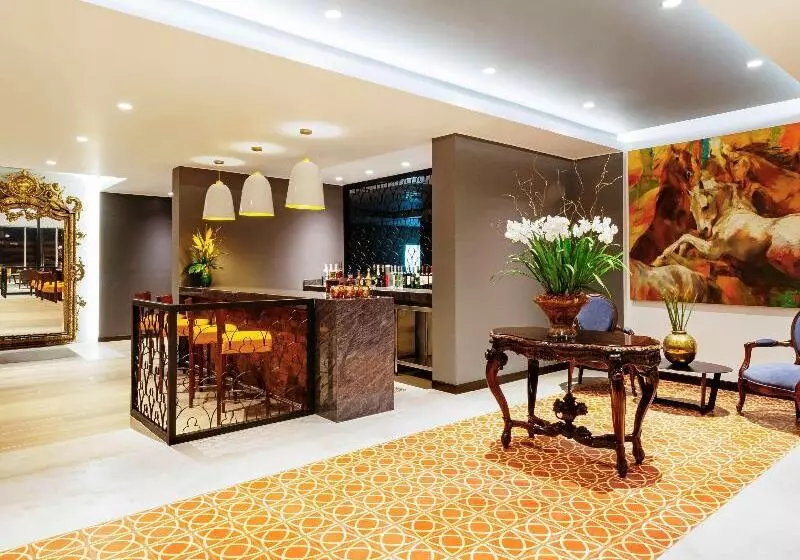 هتل Mercure Ariosto Lima