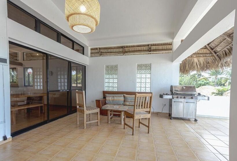 酒店 Slabdr Coliving | Once Surf Salvación