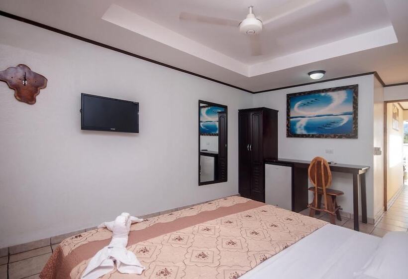 ユースホステル Cadillac Rock Beach