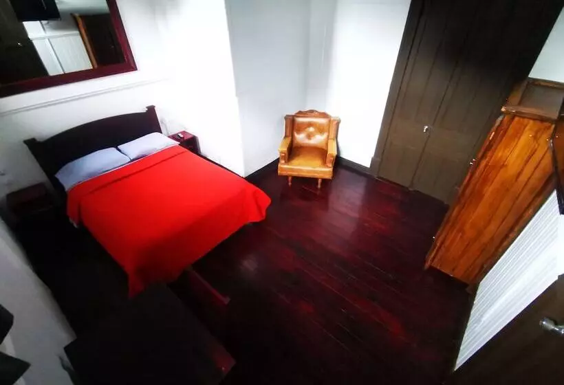ユースホステル Casa Aldea Hotel Bed & Breakfast
