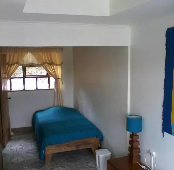 تختخواب و صبحانه Cabinas Nuestra Kasa
