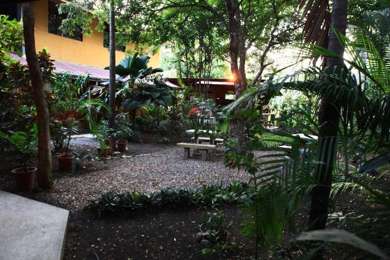 تختخواب و صبحانه Casa Zen