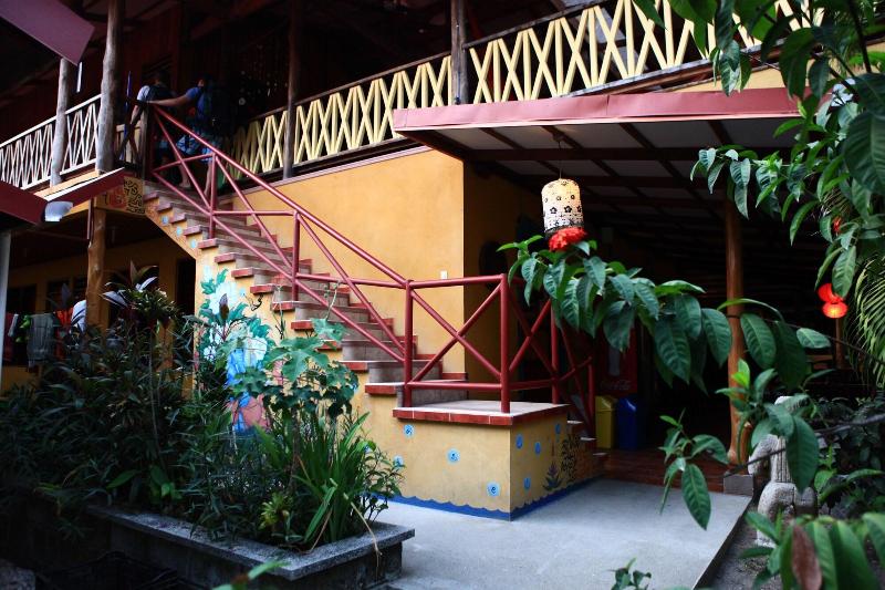 تختخواب و صبحانه Casa Zen