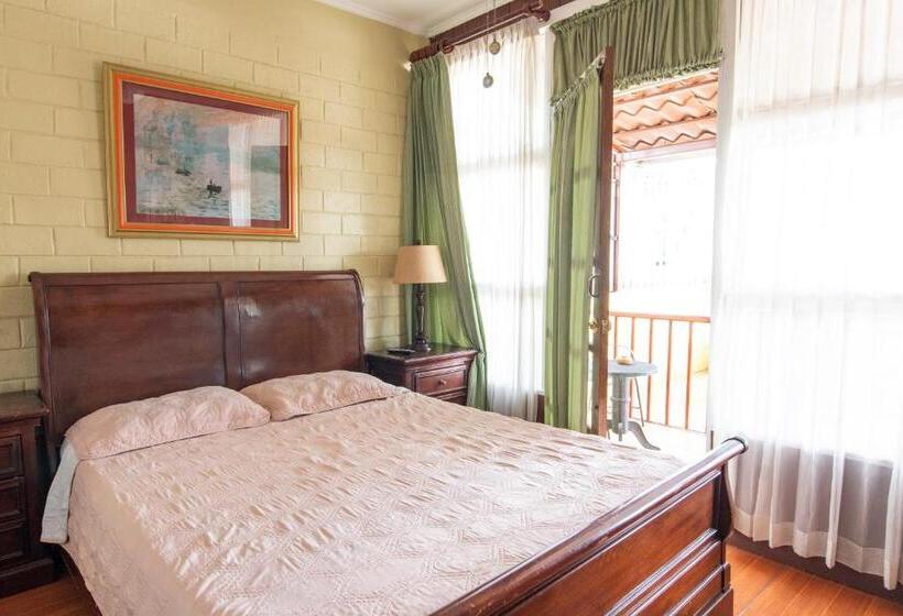 住宿加早餐  Sura