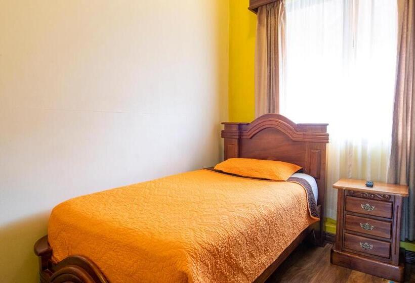 住宿加早餐  Sura