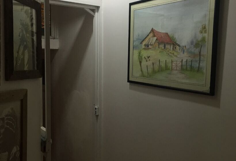 住宿加早餐  Sura