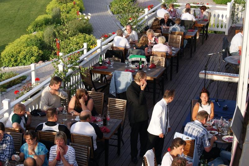 هتل L Villa Långbers