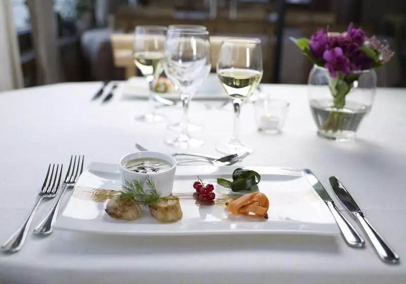 Hotelli L Villa Långbers
