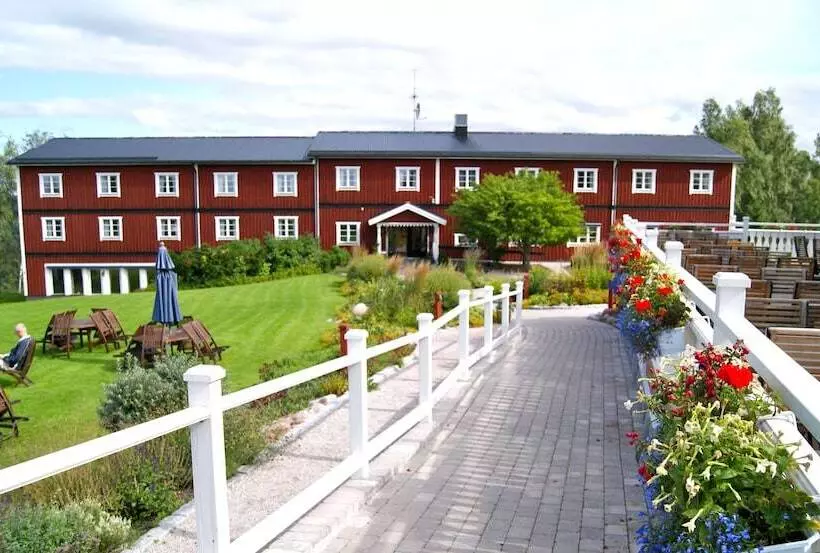 Hotelli L Villa Långbers