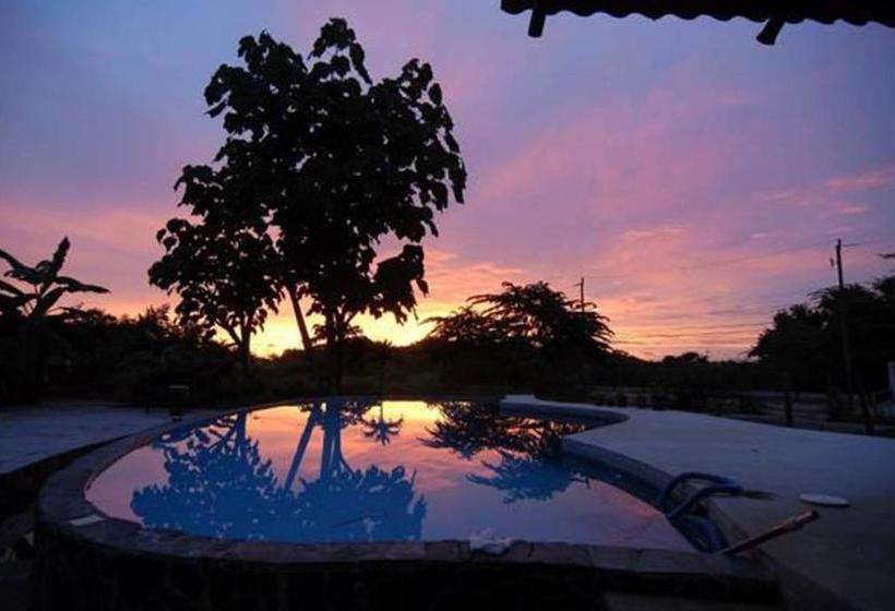 בית מלון כפרי Cabinas Flamingo