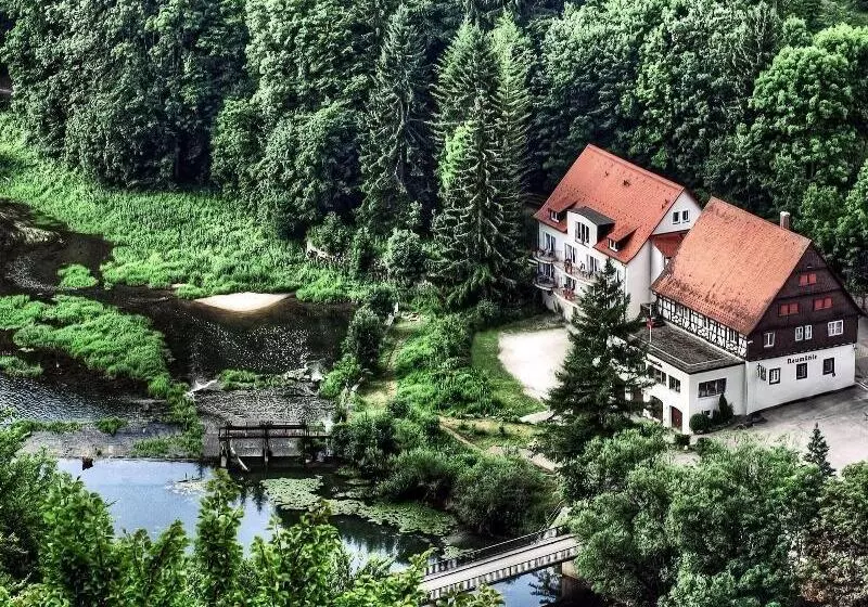 ホテル Gasthof Neumühle
