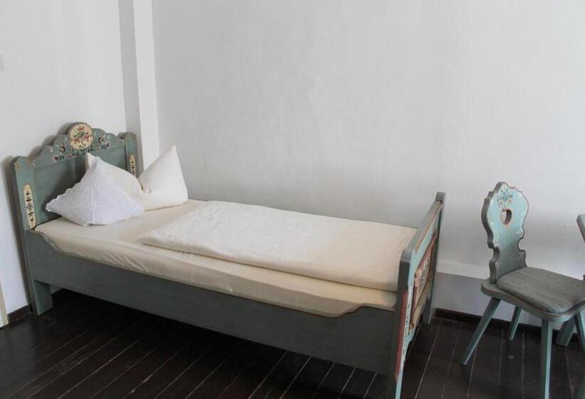 Отель Gästehaus Am Weißen Turm