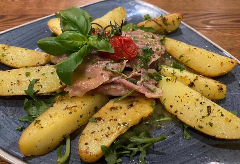 Отель Gästehaus Am Weißen Turm