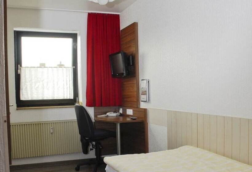 ホテル Fassbender