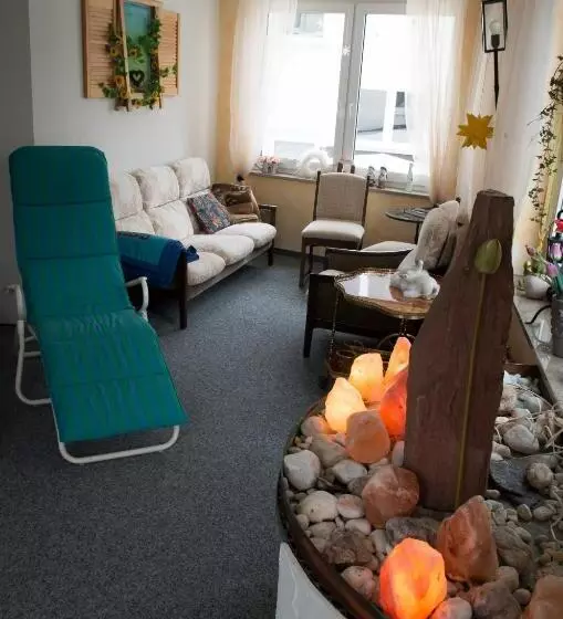 Hotelli Pension Zum Löwen, Sauna, Parkplatz, Frühstück