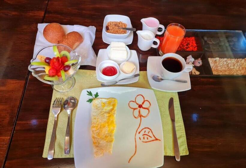 ホテル Jardines De Chamana