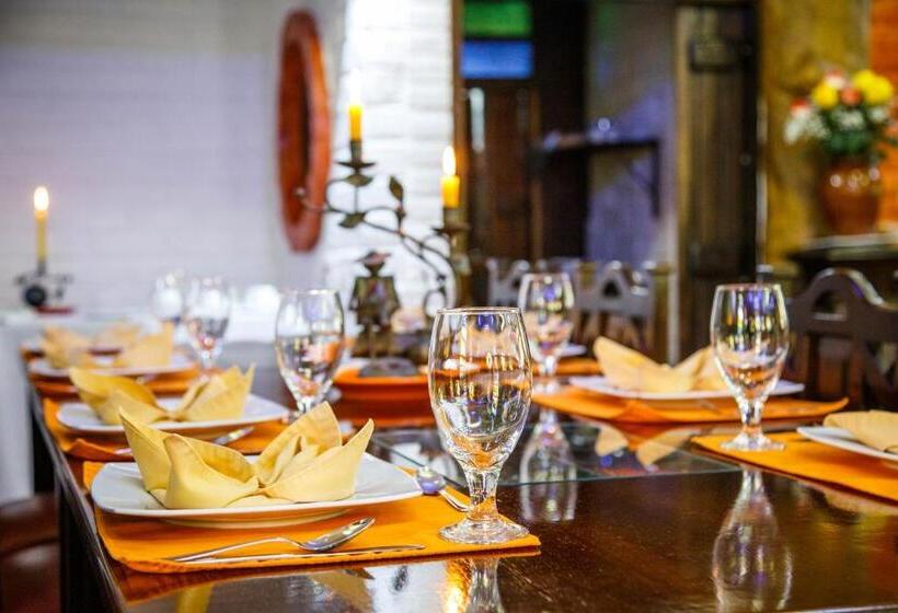 ホテル Jardines De Chamana