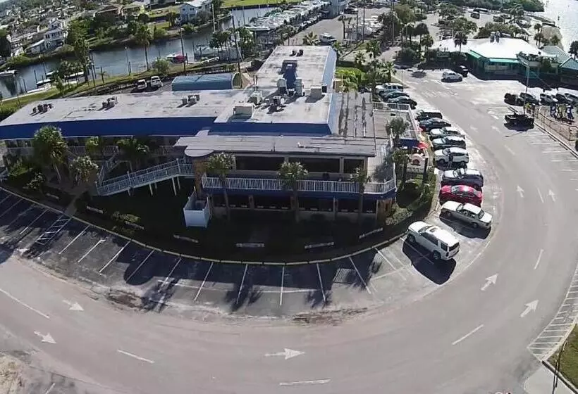 ホテル Inn On The Gulf