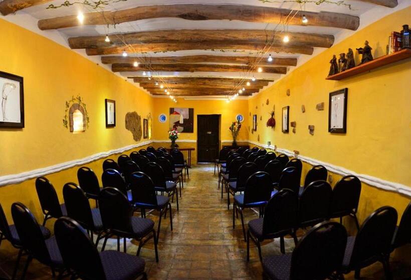 בית מלון כפרי La Posada De San Antonio