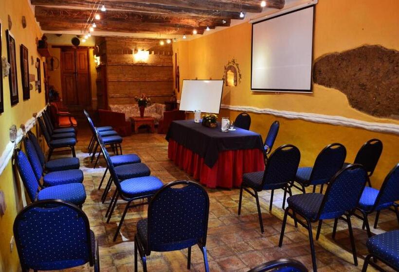 בית מלון כפרי La Posada De San Antonio