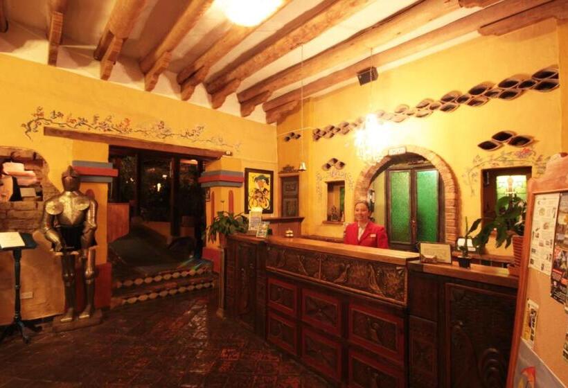 בית מלון כפרי La Posada De San Antonio