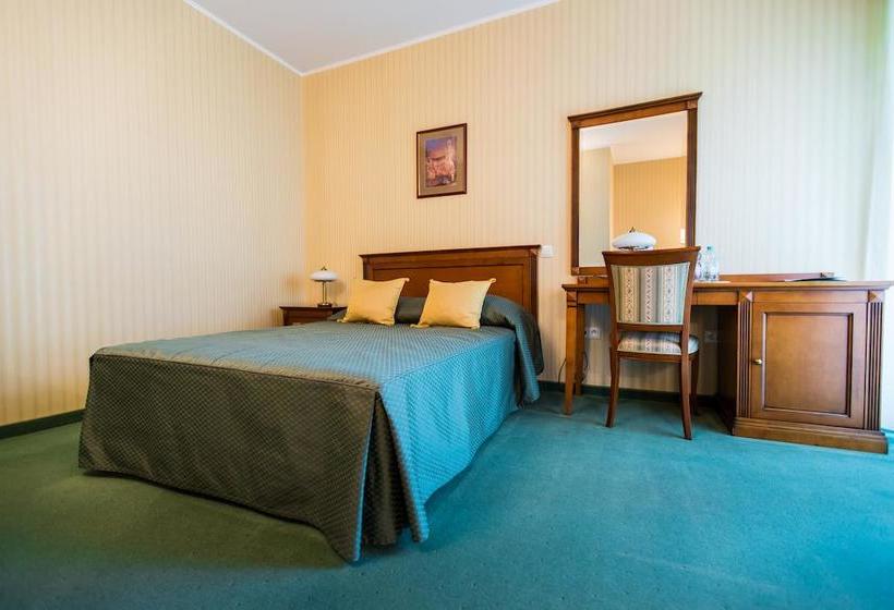 호텔 Stacja Nowa Gdynia Bed & Breakfast