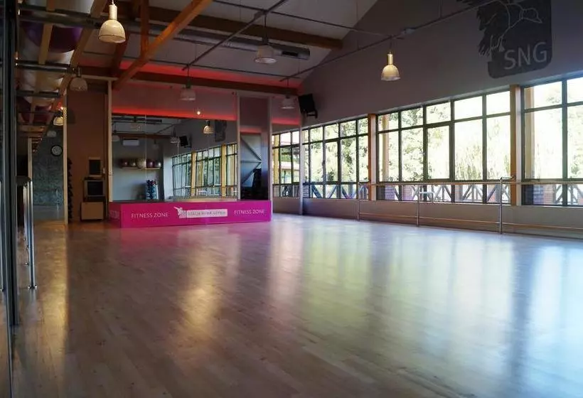 ホテル Stacja Nowa Gdynia Bed & Breakfast