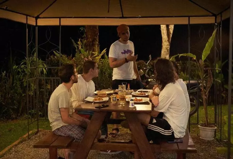 ホテル Sukia Hostel