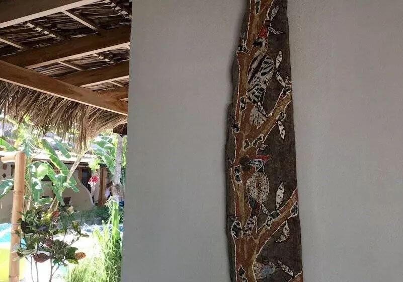 ホテル Ten North Tamarindo Beach
