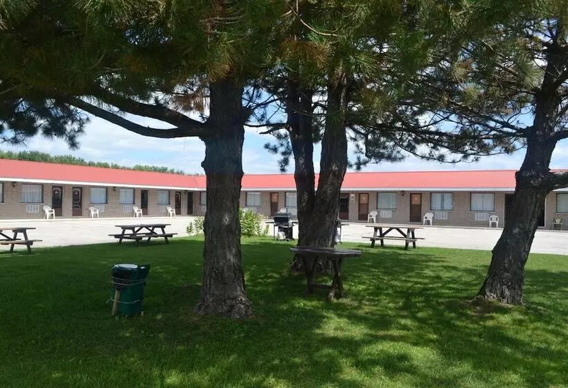Lighthouse Motel