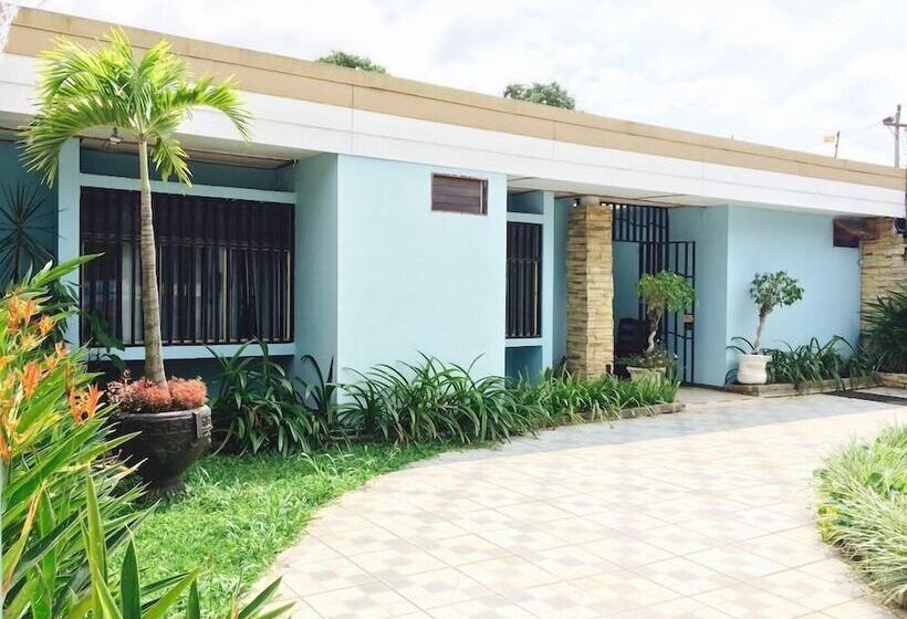 تختخواب و صبحانه & Spa Old House