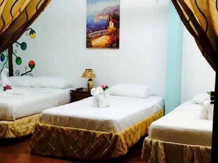 تختخواب و صبحانه & Spa Old House