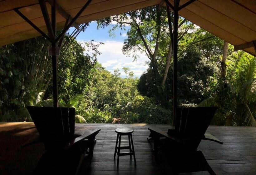 Cascada Verde Hostel