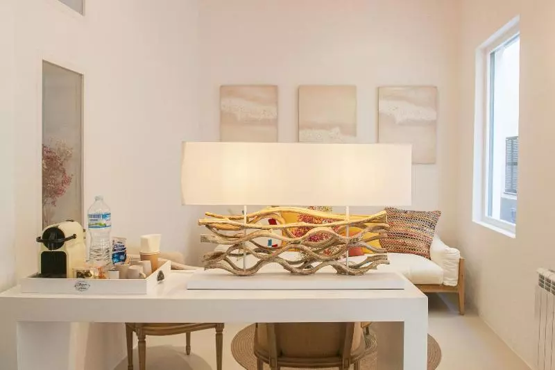 971 Hotel Con Encanto
