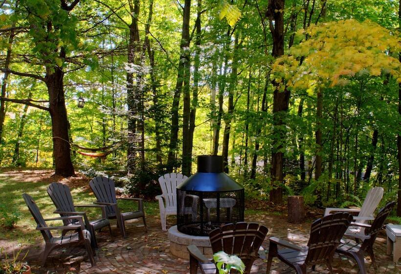 בית מלון כפרי Au Clos Rolland Couette & Cafe