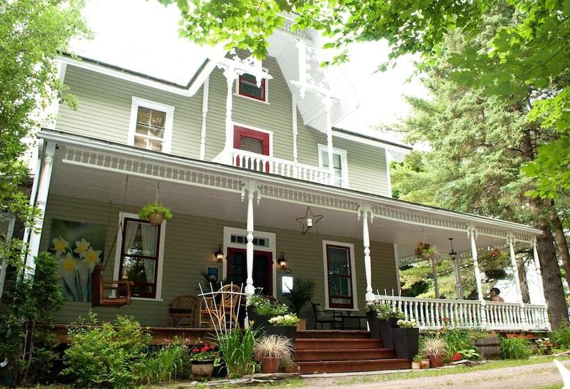 בית מלון כפרי Au Clos Rolland Couette & Cafe