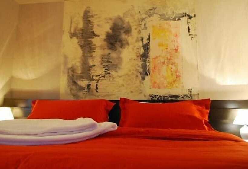 בית מלון כפרי Au Clos Rolland Couette & Cafe