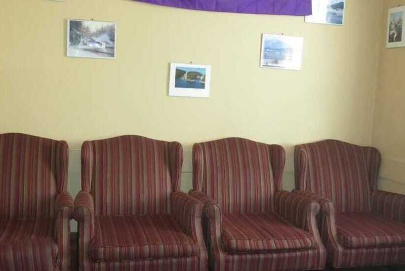 فندق C&n Backpackers Hostel   Vancouver