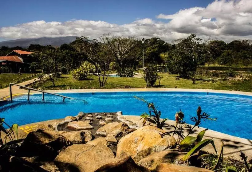 Colinas Del Miravalles Hotel & Hot Springs