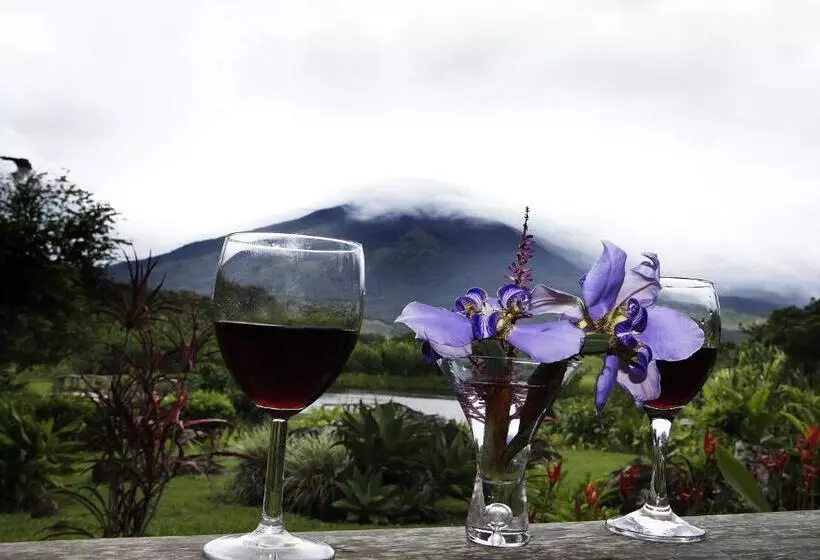 Colinas Del Miravalles Hotel & Hot Springs