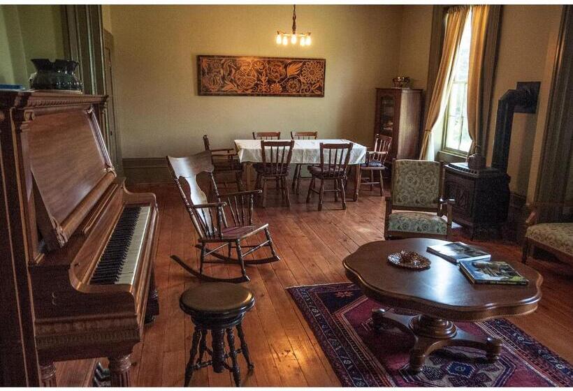 ホテル Culverdene House